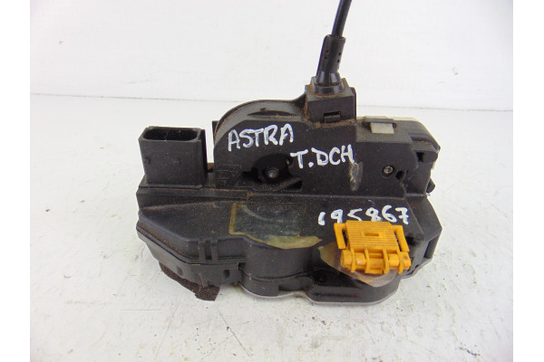 CERRADURA PUERTA TRASERA DERECHA  OPEL ASTRA J  1.7 CDTI (68) 131CV 1686CC 2010 5 PIN