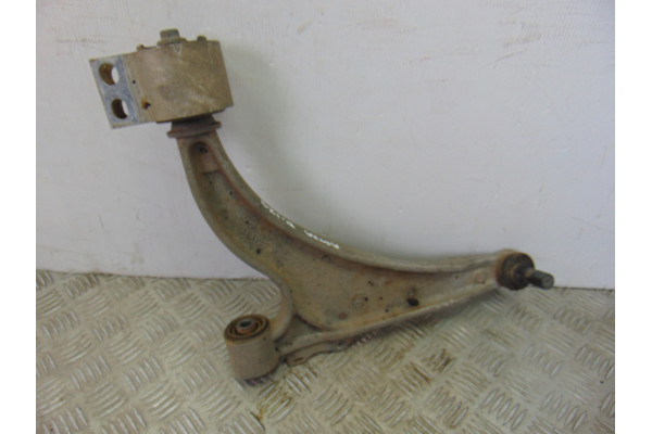 BRAZO SUSPENSION INFERIOR DELANTERO IZQUIERDO  OPEL ASTRA J  1.7 CDTI (68) 131CV 1686CC 2010