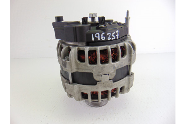 ALTERNADOR  VOLKSWAGEN GOLF VII   2012 04E903023J