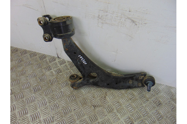 BRAZO SUSPENSION INFERIOR DELANTERO IZQUIERDO  VOLVO V50  D4 177CV 1984CC 2011