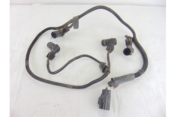 SENSOR| VOLVO- D4 177CV 1984CC|687756 SENSORES PARKING PARAGOLPES TRASERO INCLUYE CABLEADO - 2011