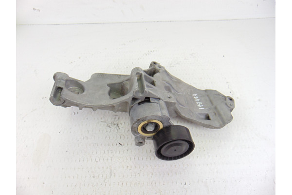 SOPORTE ALTERNADOR| NISSAN- 1.5 DCI 106CV 1461CC|8200669495 - 2010